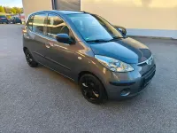 Gebraucht Hyundai i10 67 PS (49 kW) 2010 Grau Kleinwagen