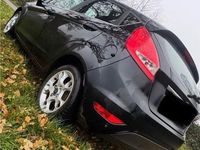 Gebraucht Ford Fiesta Titanium 97 PS (71 kW) 2012 Limousine