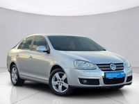 Używany VW Jetta United 122 KM (89 kW) 2008 Srebrny Sedan/Limuzyna