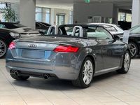 Gebraucht Audi TT Roadster Advanced 230 PS (169 kW) 2018 Schwarz metallic Cabrio