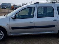 Gebraucht Dacia Logan 105 PS (77 kW) 2010 Silber Kombi