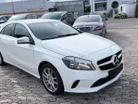 Gebraucht Mercedes A160 90 PS (66 kW) 2015 Weiß Kleinwagen