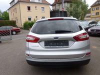 Gebraucht Ford Mondeo Trend 150 PS (110 kW) 2015 Silber metallic Kombi