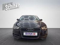 Gebraucht Audi A3 Attraction 115 PS (84 kW) 2015 Mythosschwarz Kombi