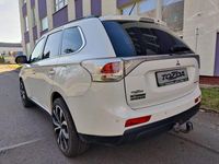 Gebraucht Mitsubishi Outlander Invite 150 PS (110 kW) 2013 Weiß SUV