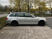 Gebraucht BMW 320 150 PS (110 kW) 2005 Silber Kombi