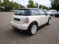 Używany Mini Cooper D 111 KM (81 kW) 2014 Biały Hatchback