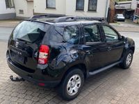 gebraucht Dacia Duster 1.6 16V 105 4x4 Lauréate Lauréate