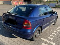 Usata Opel Astra 84 CV (61 kW) 2004 Blu Berlina