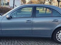 Gebraucht Mercedes E240 Elegance 177 PS (130 kW) 2005 Blau Limousine