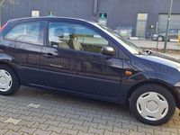 Gebraucht Ford Fiesta Basis 60 PS (44 kW) 2004 Blau Kleinwagen