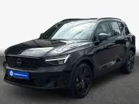 Gebraucht Volvo XC40 Plus 163 PS (119 kW) 2025 Onyx schwarzmetallic SUV
