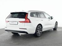 Gebraucht Volvo V60 Ultra 197 PS (144 kW) 2025 Weiß Kombi