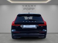 Gebraucht Volvo V60 Plus 197 PS (144 kW) 2024 Onyx black Kombi