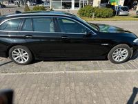 Gebraucht BMW 530 258 PS (189 kW) 2011 Schwarz Kombi