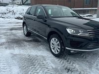 Gebraucht VW Touareg 204 PS (150 kW) 2015 Schwarz SUV