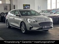 Gebraucht Ford Focus Cool & Connect 125 PS (91 kW) 2021 Silber Kombi