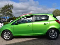 Gebraucht Opel Corsa Active 87 PS (63 kW) 2013 Apfelgruen p2 Kleinwagen