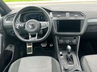 gebraucht VW Tiguan Allspace 2.0 TDI R Line 4Motion Aut. Navi