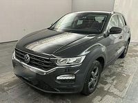 Gebraucht VW T-Roc Basis 116 PS (85 kW) 2021 Grau SUV