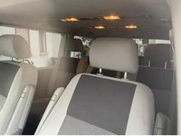 Gebraucht VW Caravelle 140 PS (102 kW) 2013 Grau Van / Kleinbus