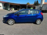 Gebraucht Ford Fiesta Titanium 101 PS (74 kW) 2016 Blau Limousine