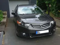 Gebraucht Honda Accord Elegance 150 PS (110 kW) 2010 Grau Kombi