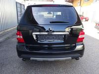 Gebraucht Mercedes ML320 224 PS (164 kW) 2006 Schwarz  unilack SUV