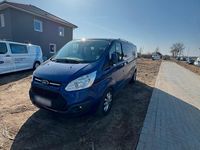 Gebraucht Ford Tourneo Titanium 170 PS (125 kW) 2017 Blau Van / Kleinbus