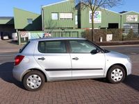 Gebraucht Skoda Fabia Ambiente 60 PS (44 kW) 2008 Silber Limousine