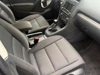 Gebraucht VW Golf VI 85 PS (62 kW) 2011 Grau Kleinwagen