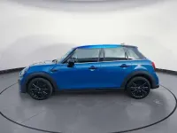 Gebraucht Mini Cooper Classic 136 PS (100 kW) 2023 Blau Kleinwagen