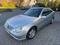 Second-hand Mercedes C320 218 CP (160 kW) 2003 Argintiu Coupe