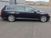 Gebraucht VW Passat Highline 190 PS (139 kW) 2015 Schwarz Kombi