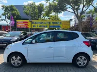 Gebraucht Kia Venga Spirit 125 PS (91 kW) 2017 Weiß Kleinwagen