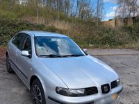 Second-hand Seat Leon 101 CP (74 kW) 2003 Argintiu Hatchback