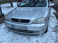 Gebraucht Opel Astra 80 PS (58 kW) 2003 Silber Limousine