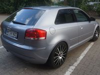Gebraucht Audi A3 139 PS (102 kW) 2005 Silber metallic Kleinwagen