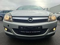 Gebraucht Opel Astra GTC 101 PS (74 kW) 2009 Silber Limousine