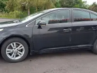 Gebraucht Toyota Avensis Executive 126 PS (92 kW) 2010 Schwarz Limousine