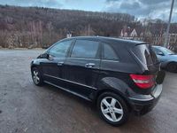 Gebraucht Mercedes B200 193 PS (141 kW) 2005 Schwarz Van / Kleinbus
