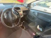 Gebraucht Toyota Aygo 69 PS (50 kW) 2009 Silber Kleinwagen