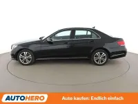 Gebraucht Mercedes E250 Avantgarde 204 PS (150 kW) 2015 Schwarz Limousine