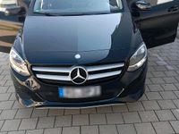 Gebraucht Mercedes B180 110 PS (80 kW) 2016 Schwarz Van / Kleinbus