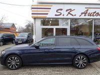 Gebraucht Mercedes E300 AMG 306 PS (225 kW) 2022 Blau Limousine