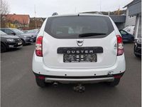 Gebraucht Dacia Duster Prestige 110 PS (80 kW) 2015 Weiß (gletscherweiss) SUV