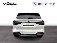 Gebraucht BMW iX3 Impressive 210 kW (286 PS) 2024 Weiß SUV