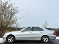 Gebraucht Mercedes E240 Elegance 177 PS (130 kW) 2002 Silber Limousine