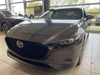 Neu Mazda 3 Sky 140 PS (102 kW) 2025 Machine grey metallic Limousine