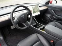 Gebraucht Tesla Model 3 Performance 355 kW (483 PS) 2019 Rot Limousine